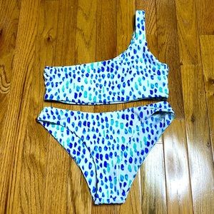 One shoulder bikini. Never Worn